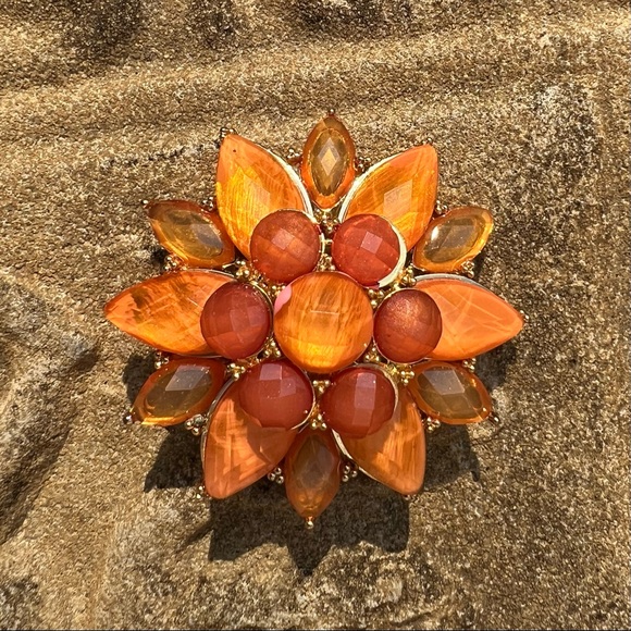 Large peach and amber brooch - Picture 3 of 7